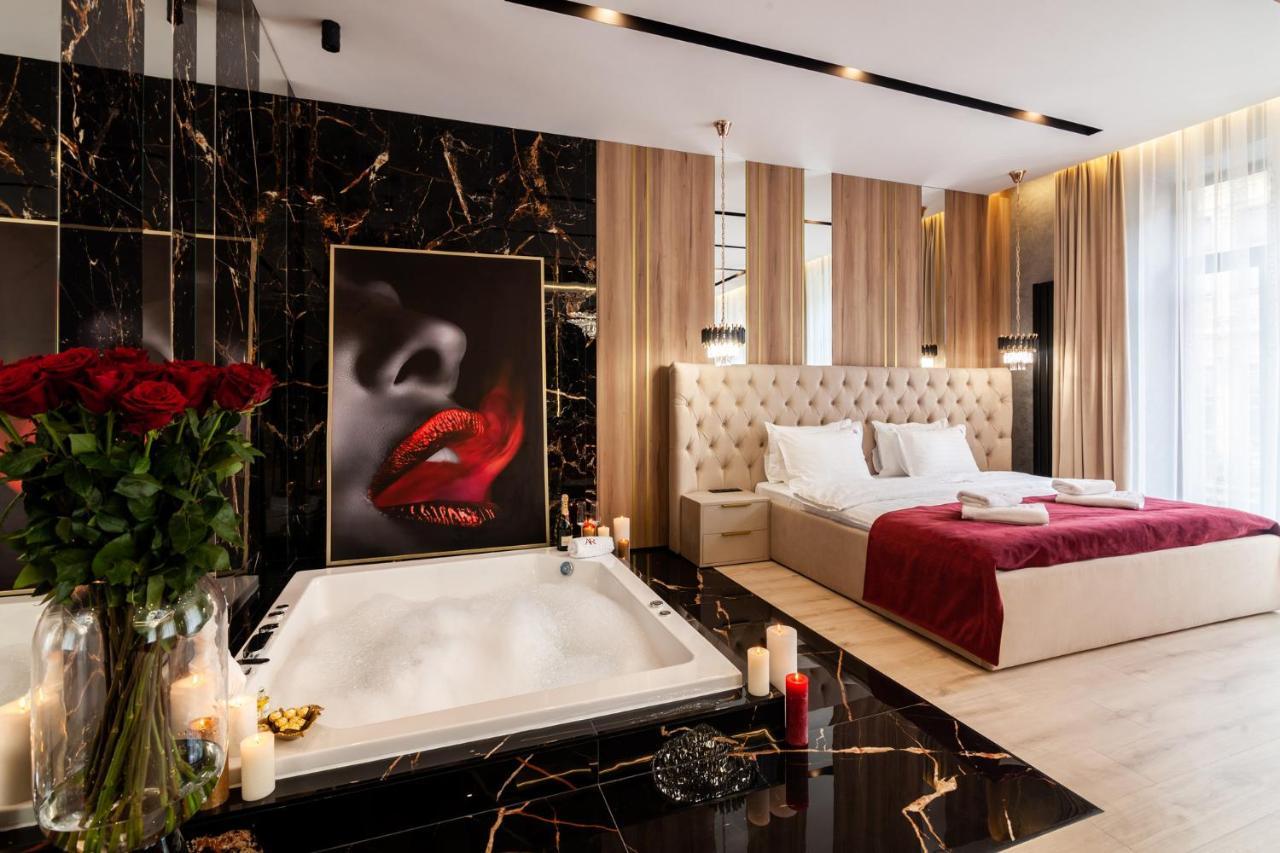 Aristo Jacuzzi Hotel Λβιβ Εξωτερικό φωτογραφία