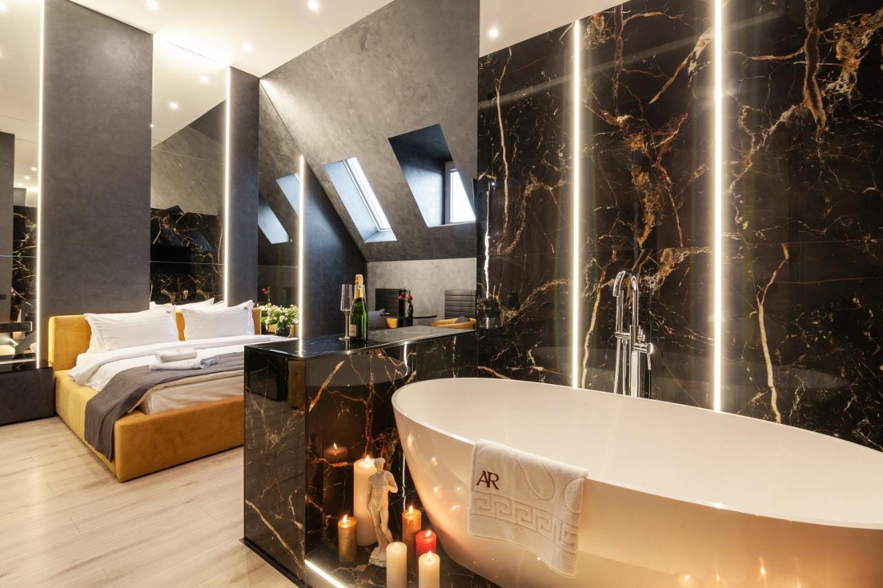 Aristo Jacuzzi Hotel Λβιβ Εξωτερικό φωτογραφία