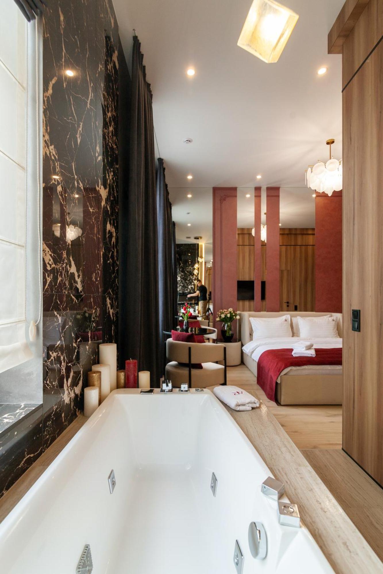 Aristo Jacuzzi Hotel Λβιβ Εξωτερικό φωτογραφία