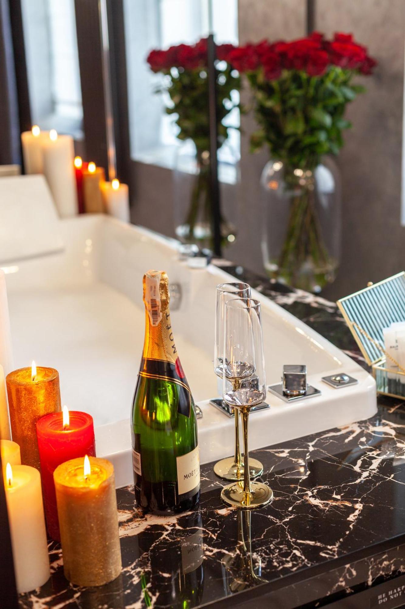 Aristo Jacuzzi Hotel Λβιβ Εξωτερικό φωτογραφία